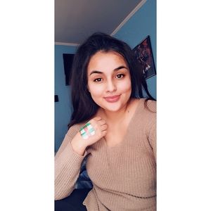 Meet your Posher, Maria